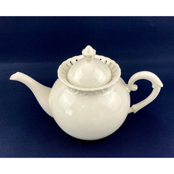 Gracie Coastline Imports Decorative China Teapot w Lid Cream Lattice Top - Picture 5 of 12